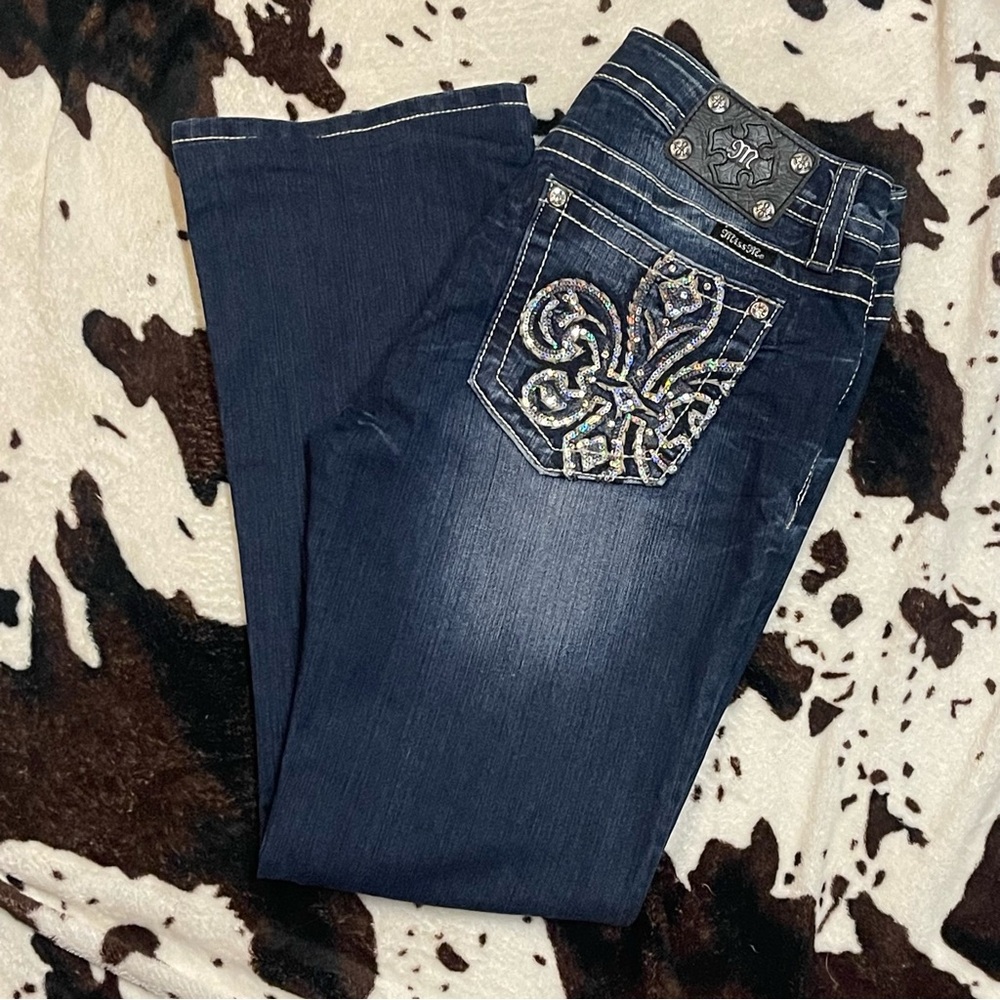Miss Me Mid-Rise Boot Cut Jeans Bling Rhinestone Pocket Design 31 Altered Lngth